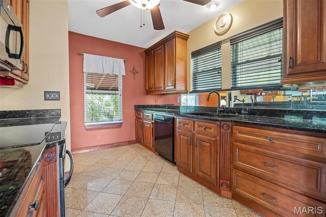 10122 Niblic Drive, St Louis, MO 63114