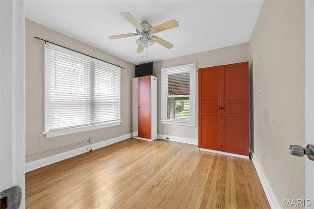 10122 Niblic Drive, St Louis, MO 63114
