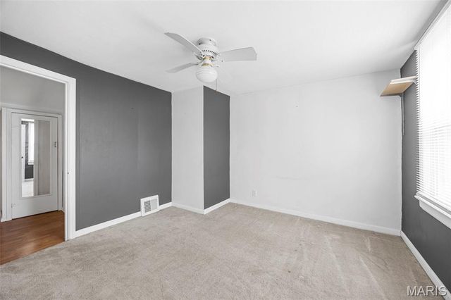 10122 Niblic Drive, St Louis, MO 63114