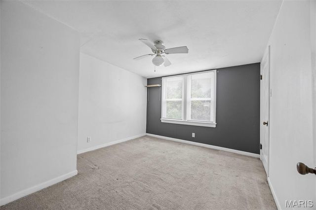 10122 Niblic Drive, St Louis, MO 63114