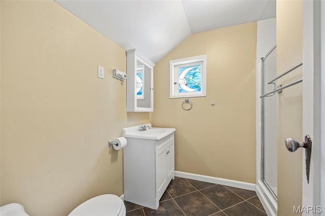 10122 Niblic Drive, St Louis, MO 63114