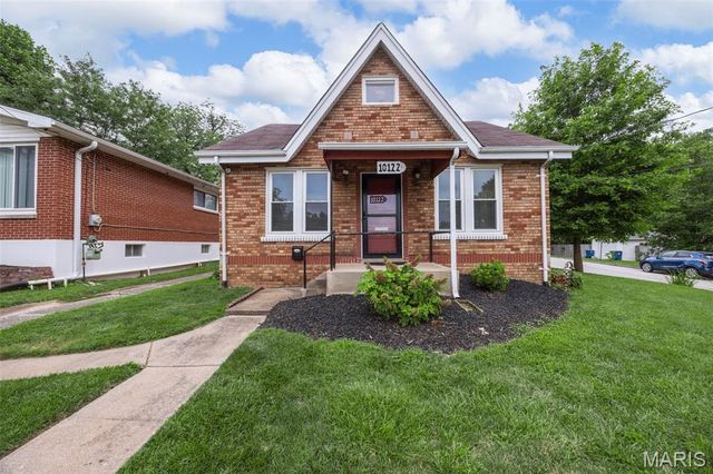 10122 Niblic Drive, St Louis, MO 63114