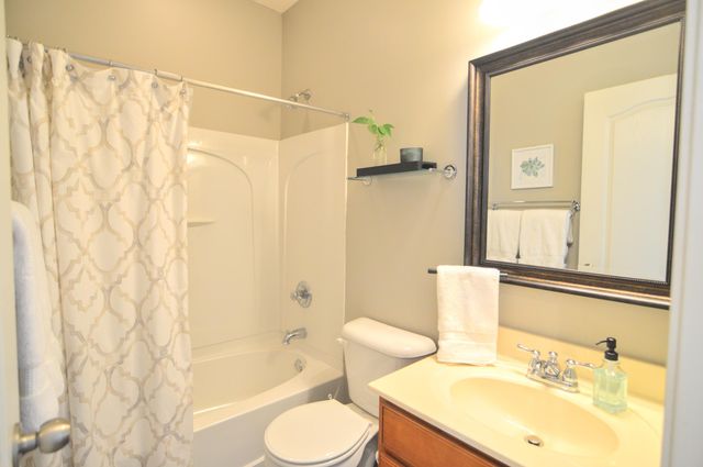 9628 Daybreak Court, 242C, Union, KY 41091