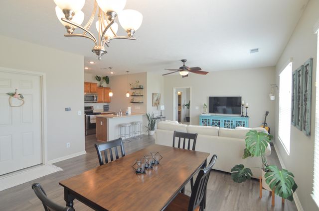 9628 Daybreak Court, 242C, Union, KY 41091
