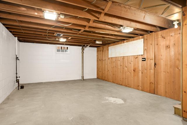 5753 Newton Avenue S, Minneapolis, MN 55419