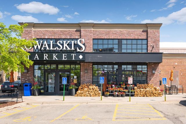 5753 Newton Avenue S, Minneapolis, MN 55419