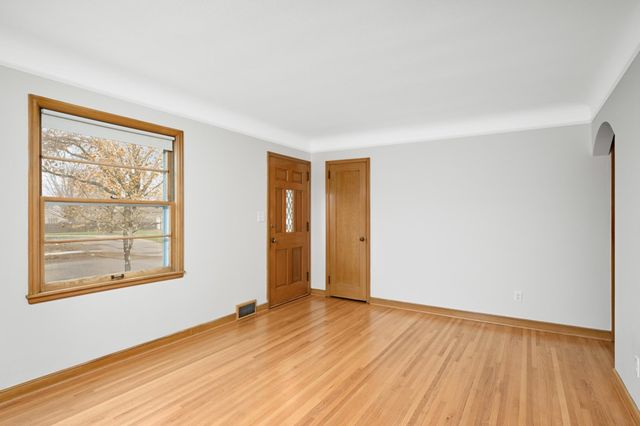 5753 Newton Avenue S, Minneapolis, MN 55419