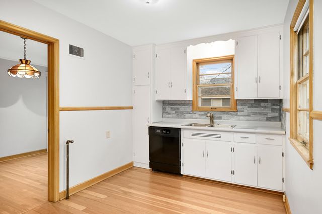 5753 Newton Avenue S, Minneapolis, MN 55419