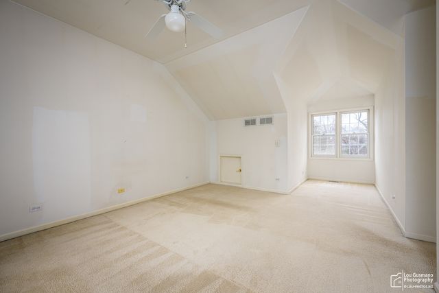 16W536 58th Street, Clarendon Hills, IL 60514