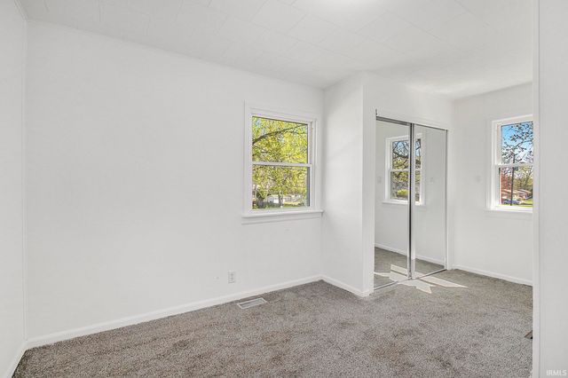 58528 County Road 13, Elkhart, IN 46516