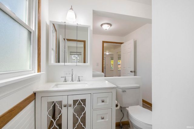 58528 County Road 13, Elkhart, IN 46516