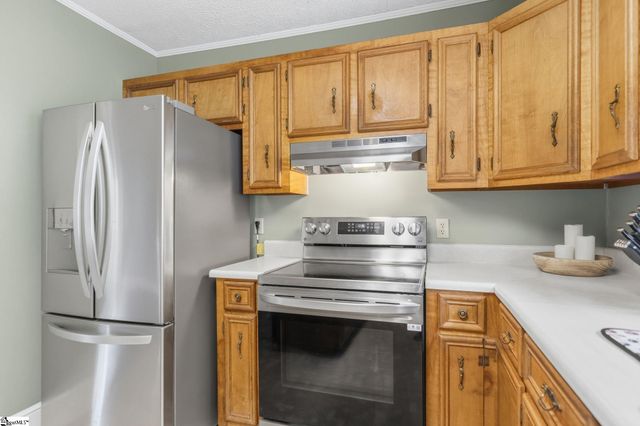 617 Pumpkintown Highway, Pickens, SC 29671