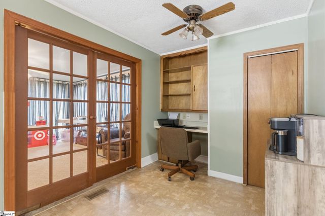 617 Pumpkintown Highway, Pickens, SC 29671