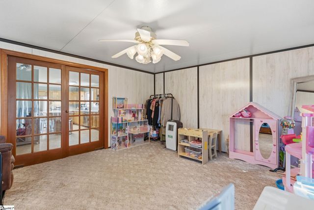 617 Pumpkintown Highway, Pickens, SC 29671