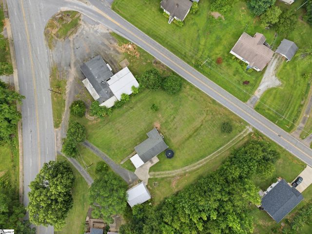 617 Pumpkintown Highway, Pickens, SC 29671