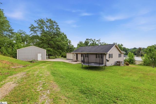 617 Pumpkintown Highway, Pickens, SC 29671