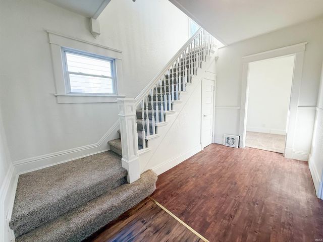 807 Thomas Street, Elkhart, IN 46516