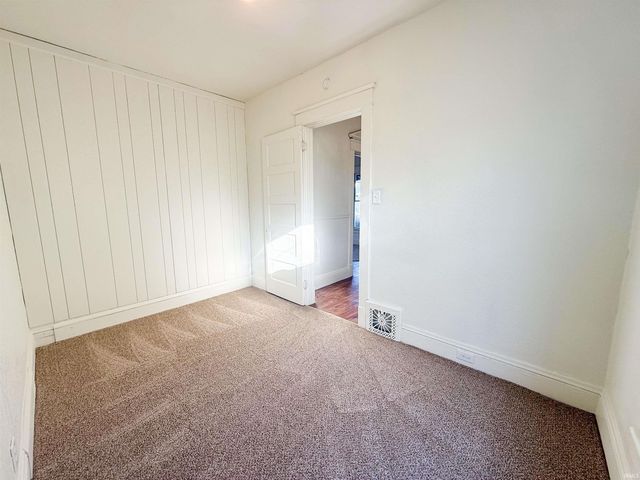 807 Thomas Street, Elkhart, IN 46516