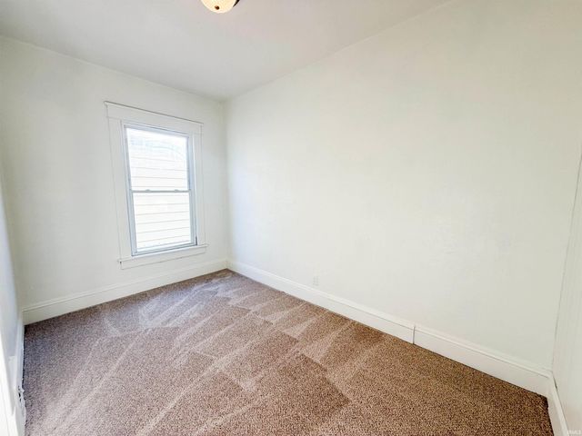 807 Thomas Street, Elkhart, IN 46516