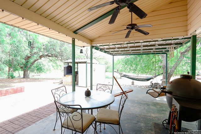 39 Oak, Brackettville, TX 78832