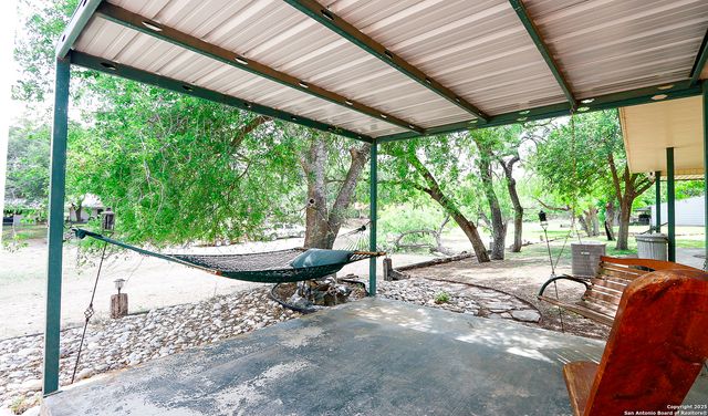 39 Oak, Brackettville, TX 78832