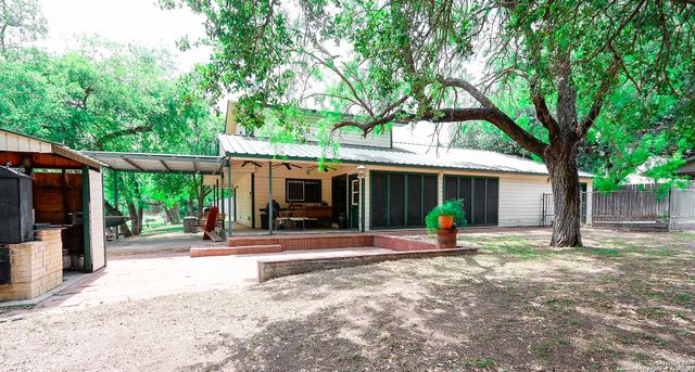 39 Oak, Brackettville, TX 78832