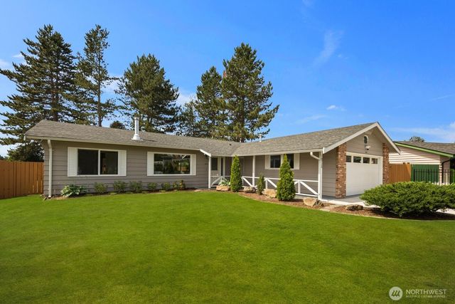16715 116th Place SE, Renton, WA 98058