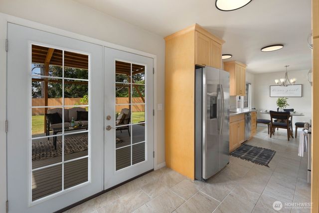 16715 116th Place SE, Renton, WA 98058