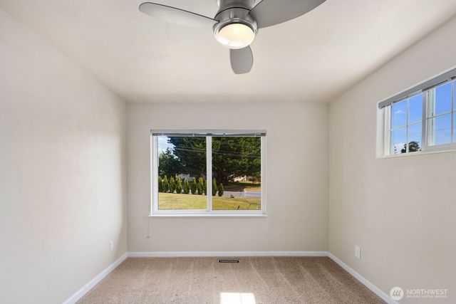 16715 116th Place SE, Renton, WA 98058