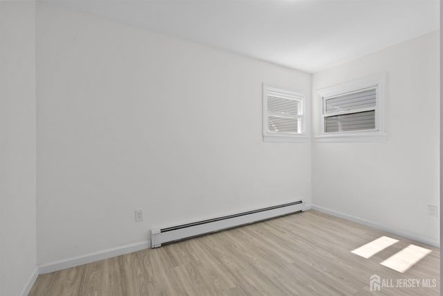 18 John Street, Carteret, NJ 07008