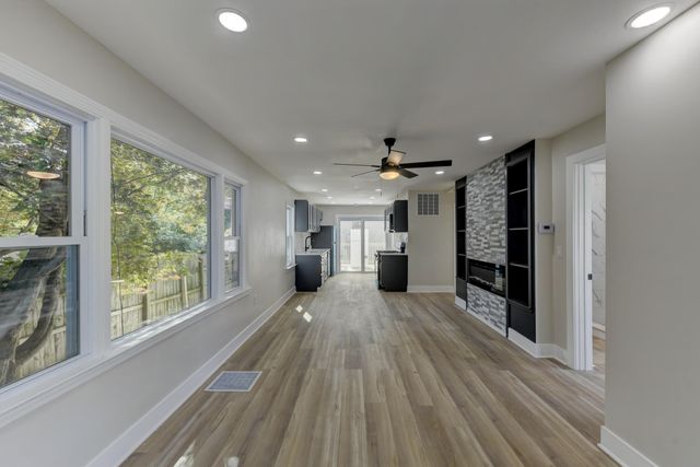 824 Elm Street, Valparaiso, IN 46383