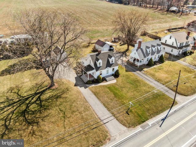 7508 ANTHONY HWY, Waynesboro, PA 17268