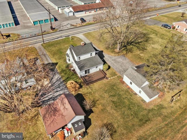 7508 ANTHONY HWY, Waynesboro, PA 17268