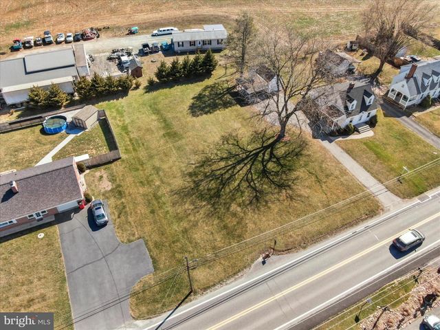 7508 ANTHONY HWY, Waynesboro, PA 17268