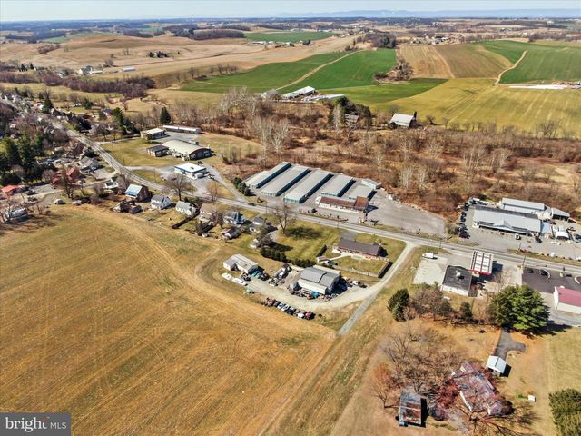 7508 ANTHONY HWY, Waynesboro, PA 17268