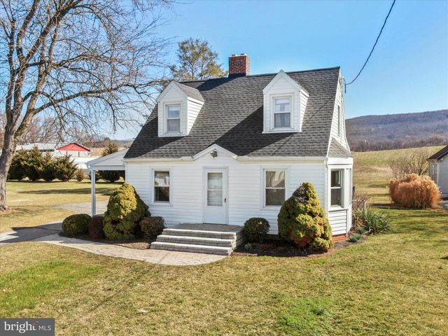 7508 ANTHONY HWY, Waynesboro, PA 17268