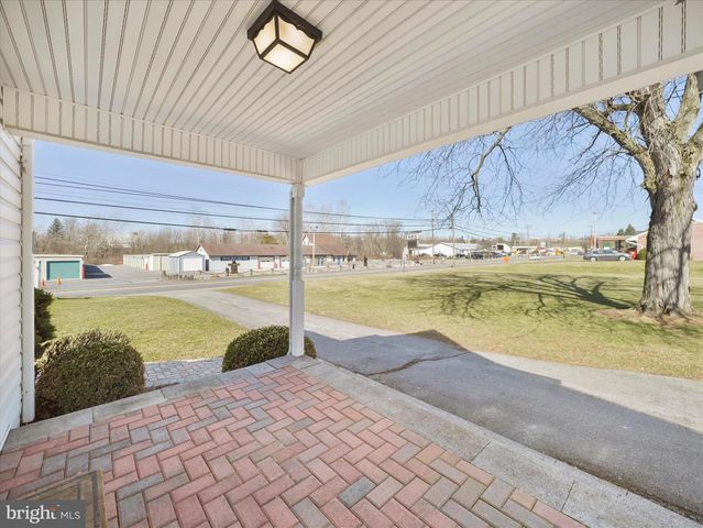 7508 ANTHONY HWY, Waynesboro, PA 17268