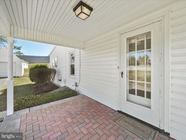 7508 ANTHONY HWY, Waynesboro, PA 17268