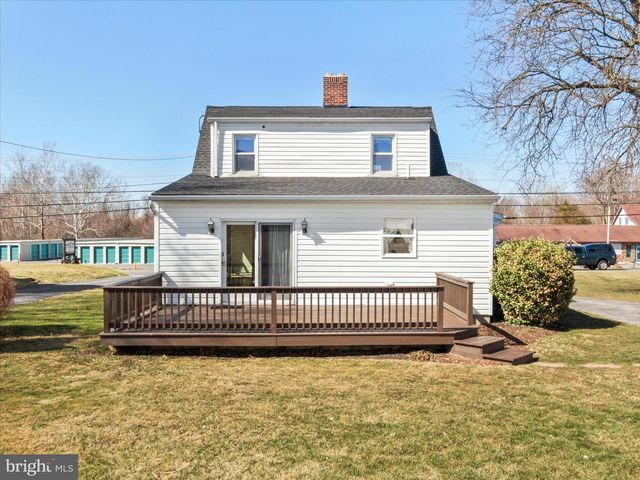 7508 ANTHONY HWY, Waynesboro, PA 17268