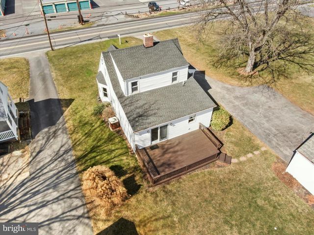 7508 ANTHONY HWY, Waynesboro, PA 17268