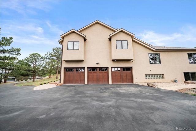 25734 Bristlecone Court, Golden, CO 80401
