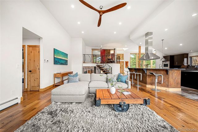 25734 Bristlecone Court, Golden, CO 80401