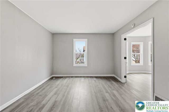 2520 Riegel Street, Bethlehem Twp, PA 18020