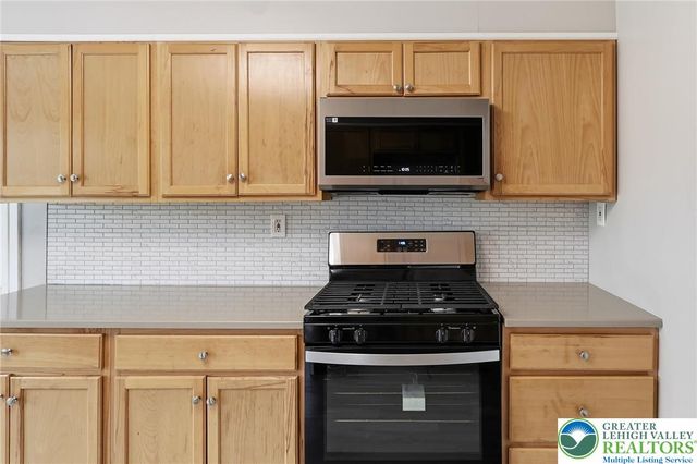 2520 Riegel Street, Bethlehem Twp, PA 18020