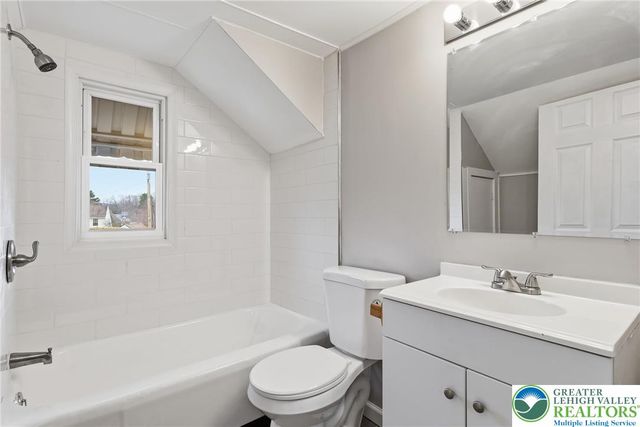 2520 Riegel Street, Bethlehem Twp, PA 18020