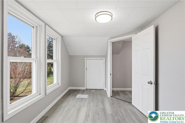 2520 Riegel Street, Bethlehem Twp, PA 18020