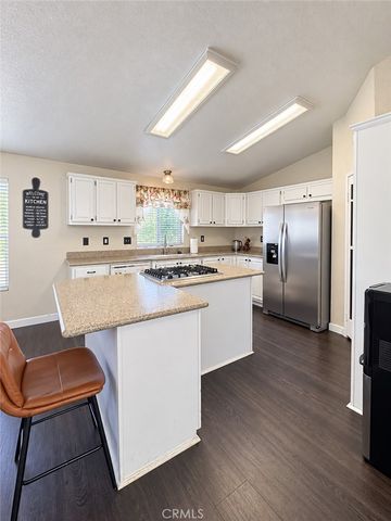 25340 Charina, Homeland, CA 92548