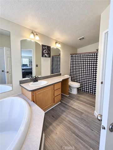 25340 Charina, Homeland, CA 92548