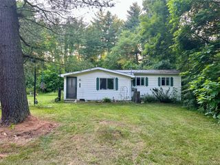 975 Boshaw Drive, Attica Township, MI 48412
