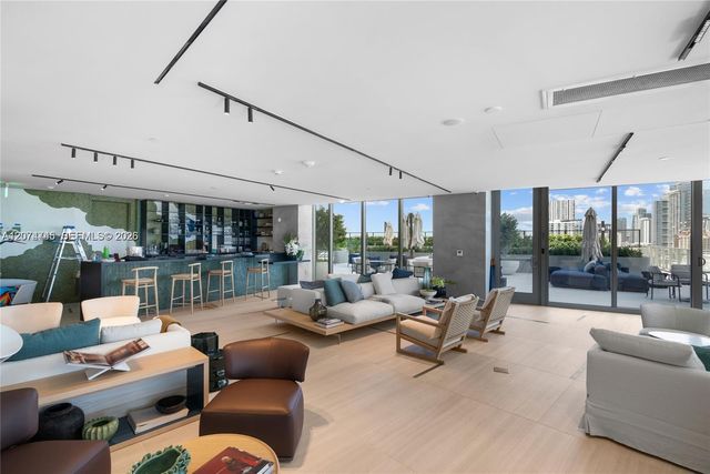 1400 Biscayne Boulevard 3501, Miami, FL 33132